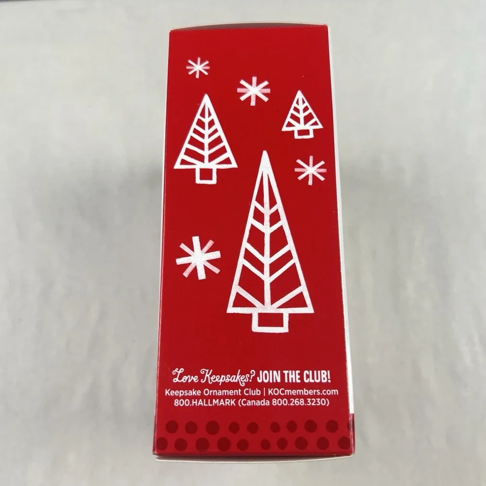 HALLMARK KEEPSAKE‎ CHRISTMAS THE MAGIC OF BELIEVING! 2013